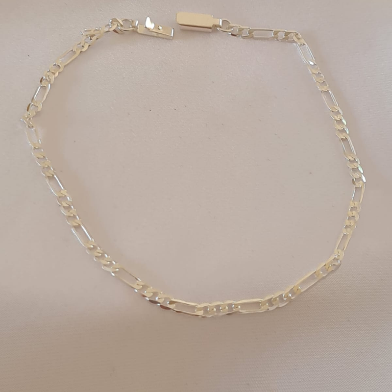 Pulseira Elo Clássico – Elegância Atemporal
