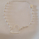 Pulseira Coração Delicado com Pérolas - Banhada em Prata