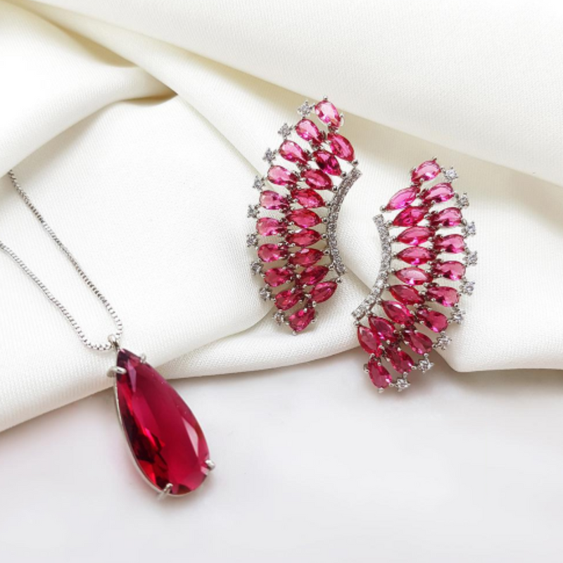 Conjunto Gotas de Rubi Banhado a Ródio Branco