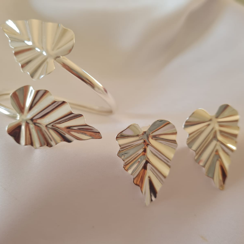 Bracelete e Brinco Folha - Banhados em Prata