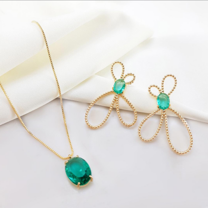 Conjunto Laços Verdes - Charme e Delicadeza, Banhado a Ouro 18K