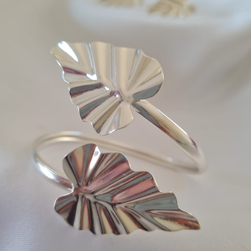 Bracelete e Brinco Folha - Banhados em Prata