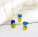 Conjunto de Brinco e Colar com Pedras Coloridas – Azul e Verde, Banhado a Ouro 18K